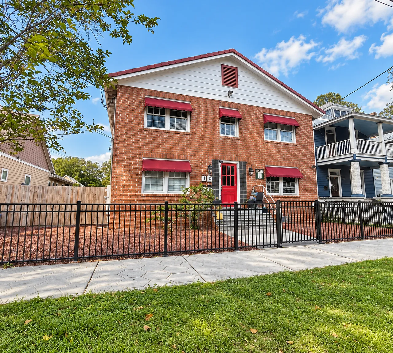 1 bed, 720 sqft, $1,050 — Photo 1