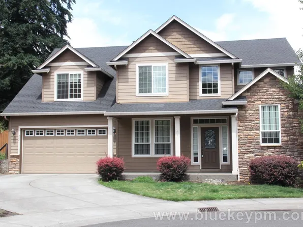 302 NW 53rd Cir, Vancouver, WA 98663