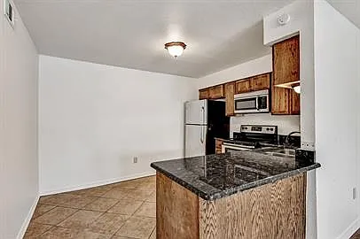 206 N Eubanks St #12 — Photo 6