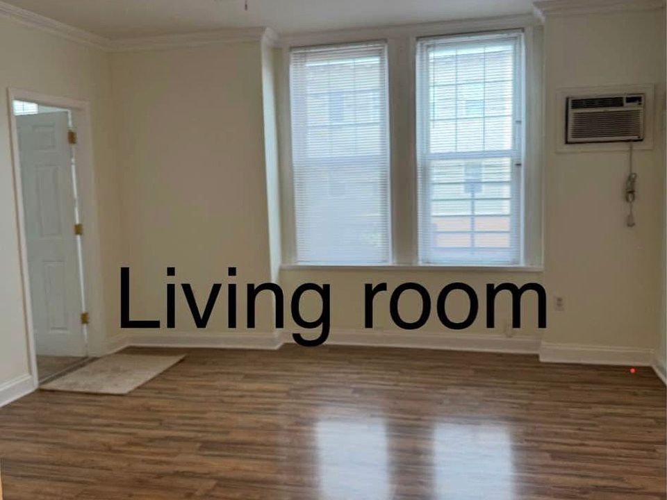 1st image of 130 Wilson Ave #1