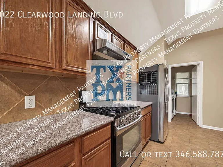 9022 Clearwood Landing Blvd — Photo 13