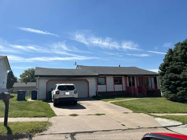 5217 Emiline St, Omaha, NE 68157