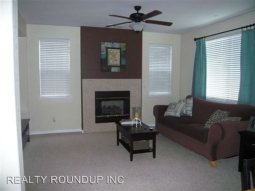 3rd image of 8216 Crystal Walk Cir