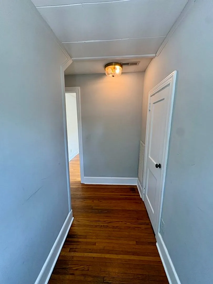 530 Savannah Hwy — Photo 3