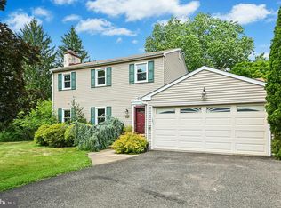 4253 Biddeford Cir, Doylestown, PA 18902
