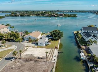 915 Inlet Cir, Venice, FL 34285