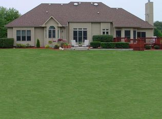 34137 N Single Oak Ct, Ingleside, IL 60041