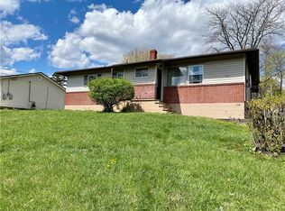 1102 James St, Somerset, PA 15501