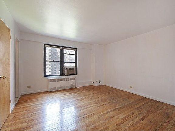3rd image of 210 E Broadway APT H806