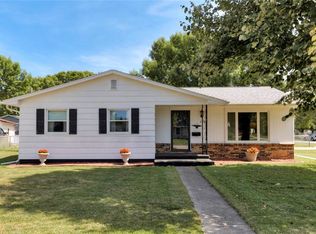 1209 3rd Ave SE, Altoona, IA 50009