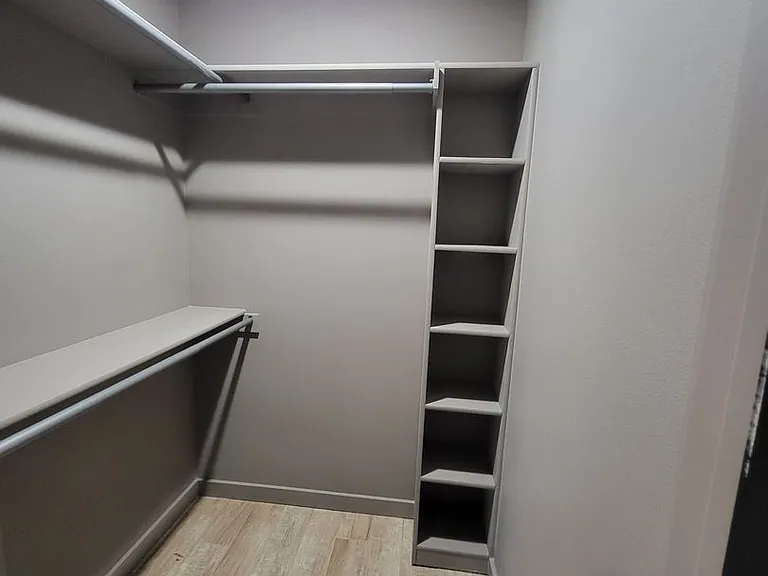 1407 N Albert Pike Ave — Photo 3