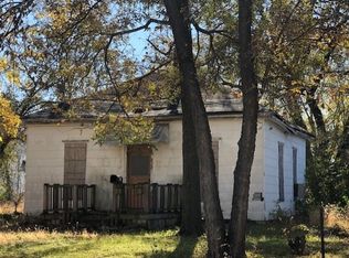 414 W Walnut St, Wellington, KS 67152