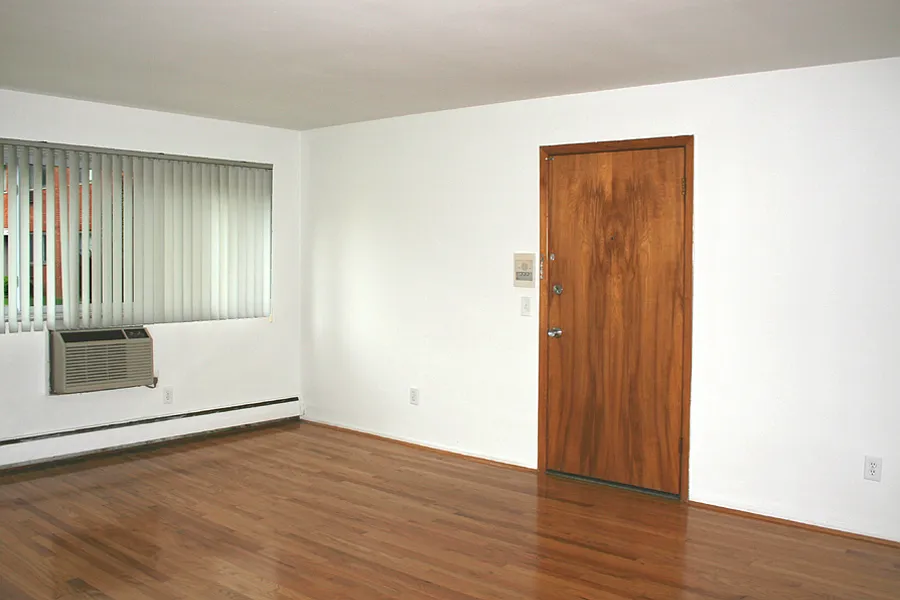 1 bed, 680 sqft, $1,315 — Photo 2