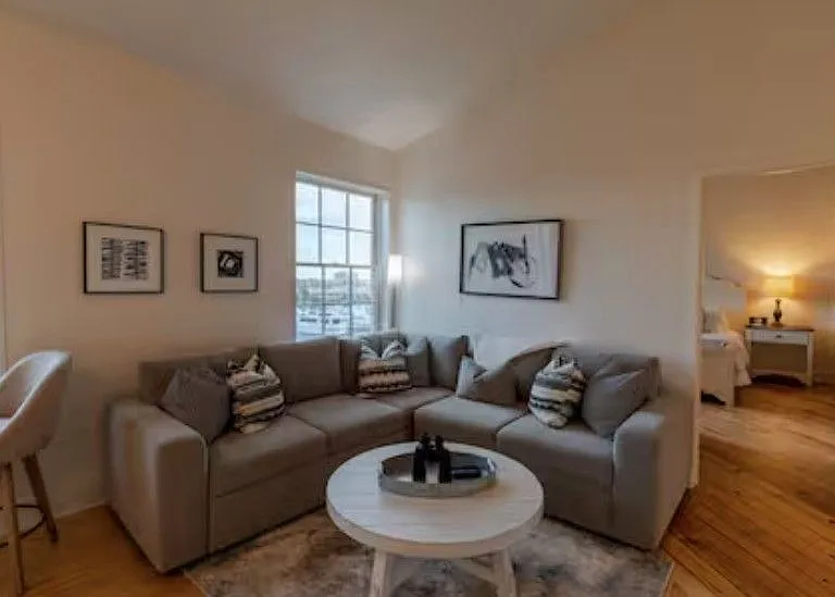 60 Willow St #304 — Photo 2