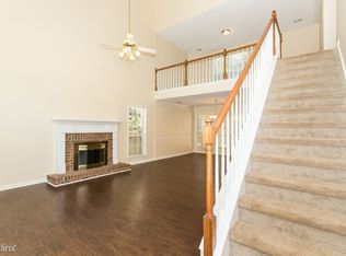 12268 Cypress Ln, Fayetteville, GA