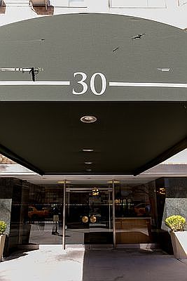 2nd image of 30 Park Ave APT 6K
