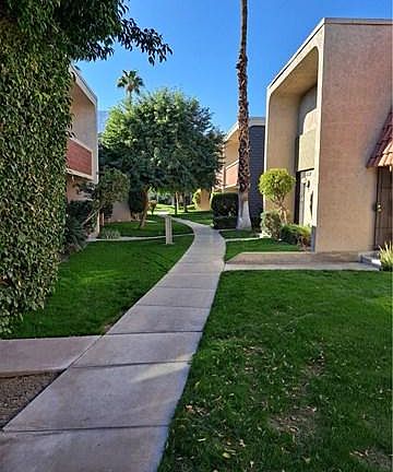 2nd image of 2252 N Indian Canyon Dr Unit D