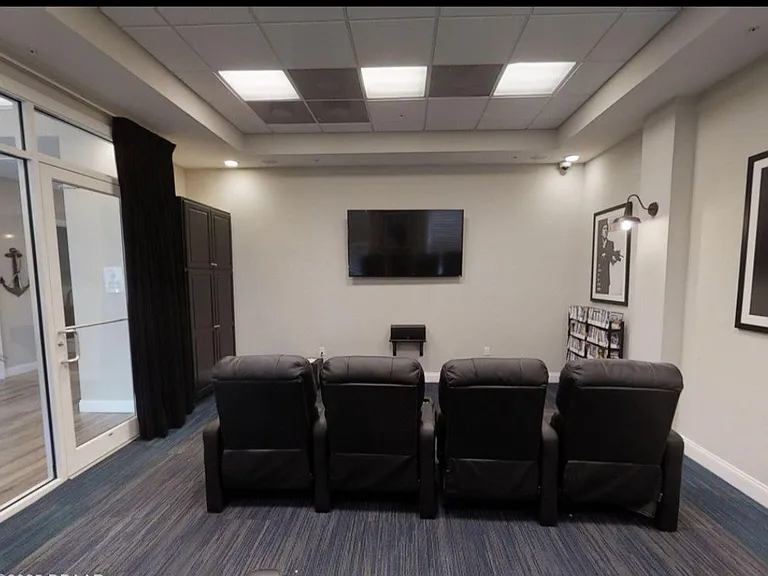 3 Riverwalk Dr #404 — Photo 9