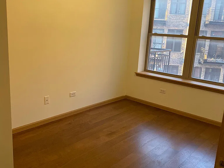 2322 S Canal St #407 — Photo 7