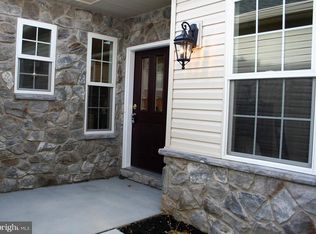 6916 Ella Cir, Harrisburg, PA 17112