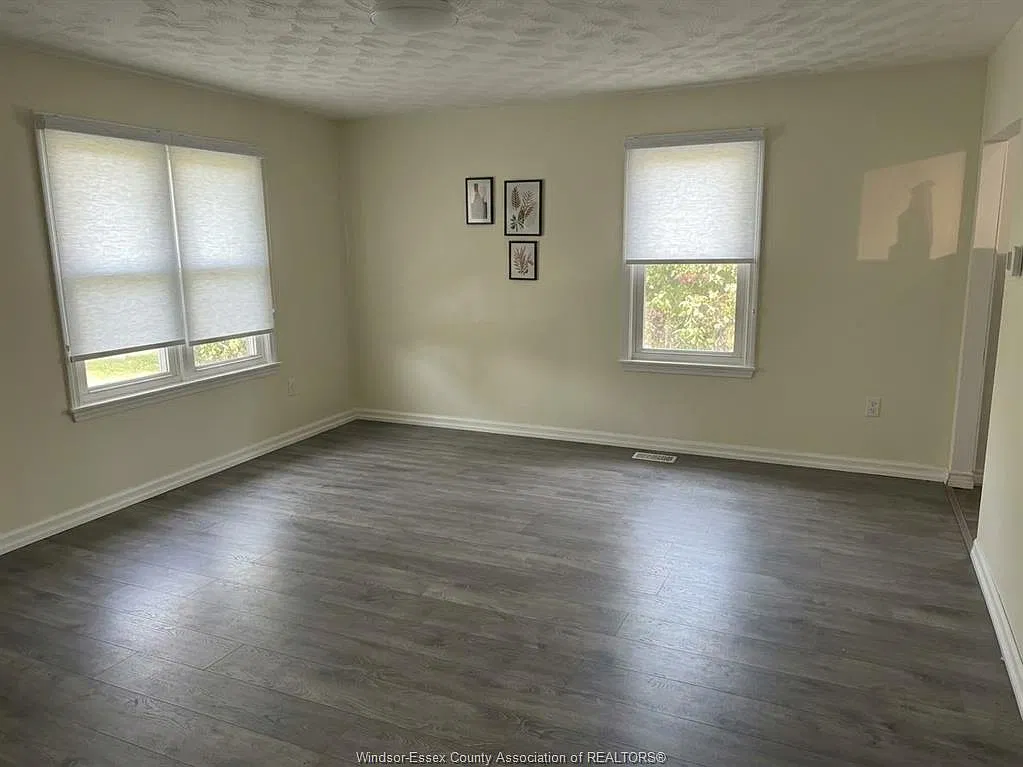 2 bed, $2,400 — Photo 3