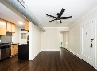 1254 W Henderson St APT 2, Chicago, IL 60657
