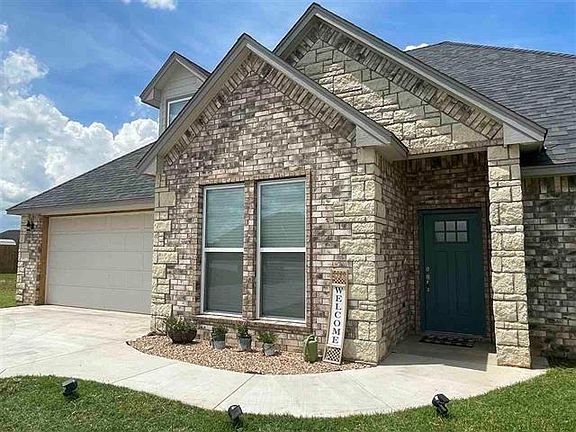 3rd image of 122225 NE Caribou Ct