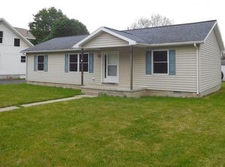 271 Maple St, Metamora, OH 43540