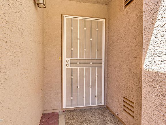 4th image of 125 S 56th St Unit 38