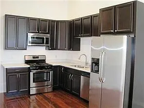 1521 Eagle St — Photo 2