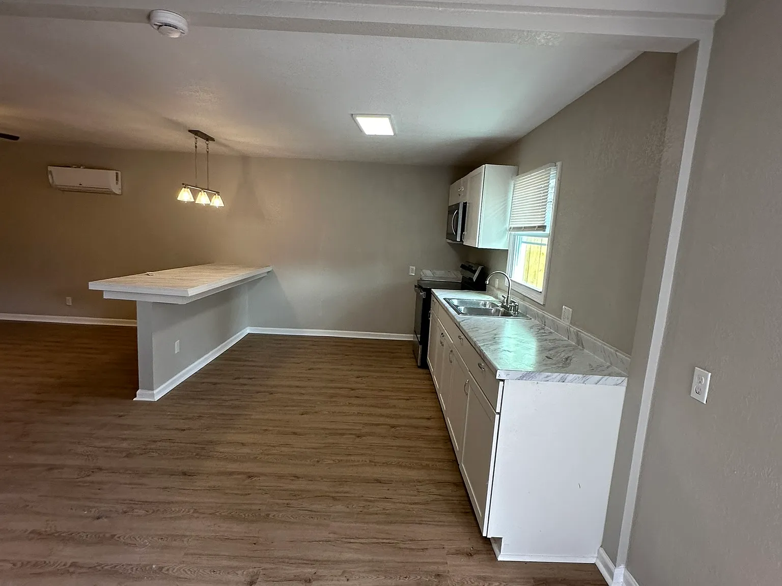 643 Plantation Way — Photo 3