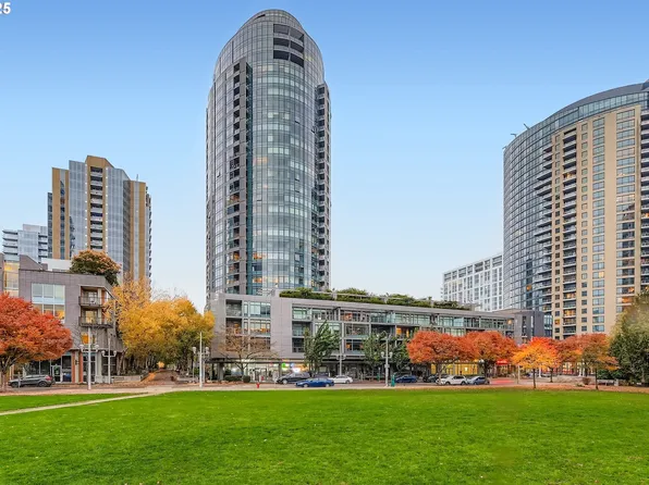 3601 SE River Pkwy #429, Portland, OR 97239