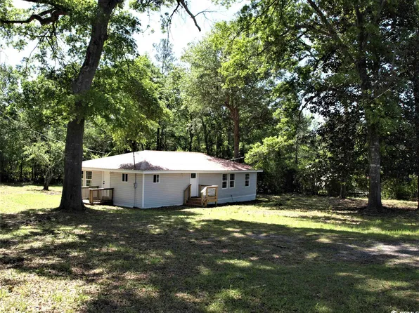 1451 Outlook Rd., Galivants Ferry, SC 29544