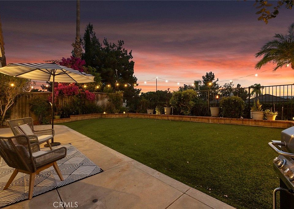 1st image of 28765 Calle Vis