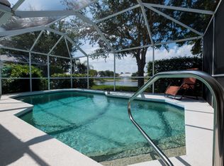 2282 Stacil Cir, Naples, FL 34109