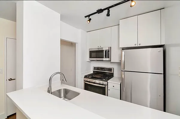 Rented by REAL New York | media 13