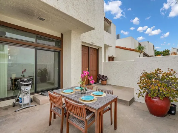 6840 Caminito Del Greco, San Diego, CA 92120