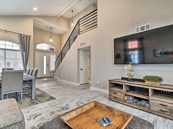 4th image of 9150 W VILLA RITA Drive