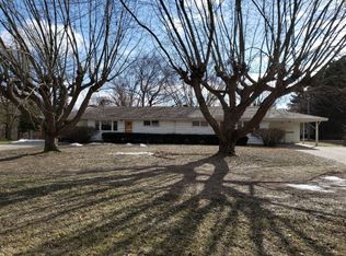 2040 W Marquette Woods Rd, Stevensville, MI 49127