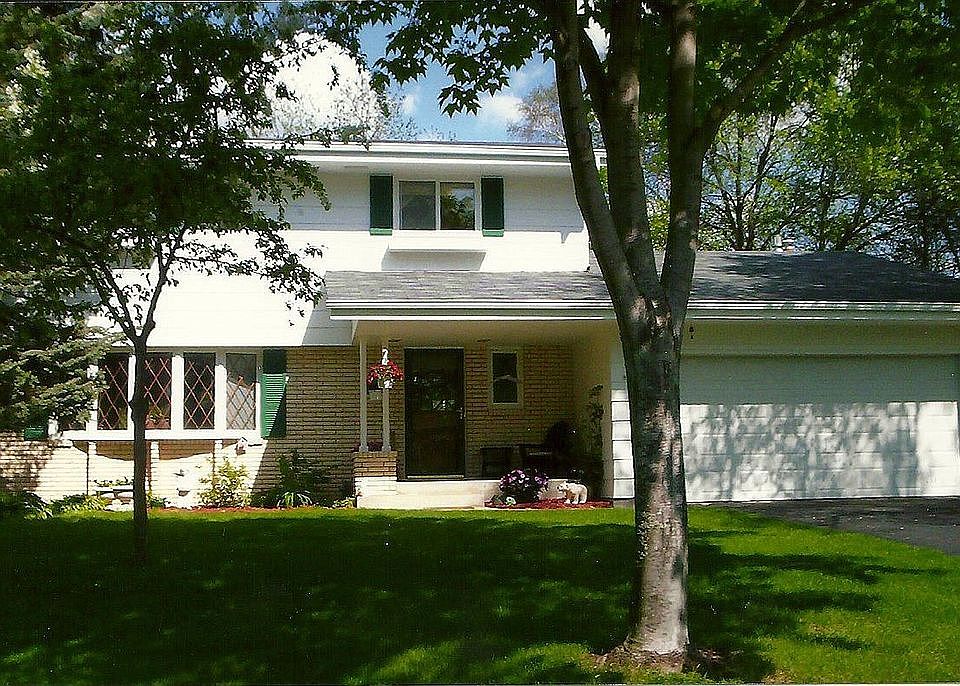 4026 BIRCH KNOLL DR. FRONT 