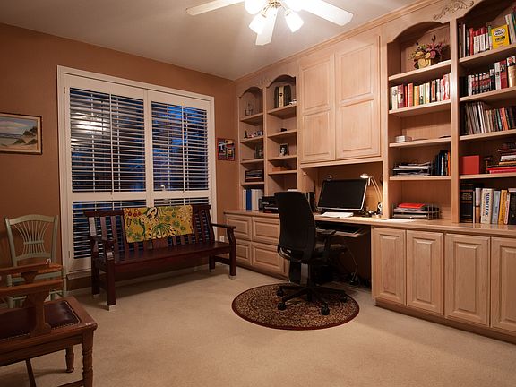 5th image of 3229 Red Deer Ct