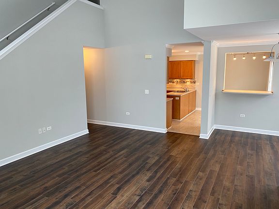 5th image of 505 Glen Dr #A