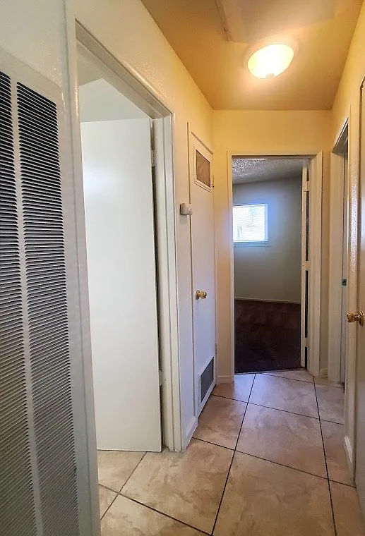 2 bed, 647 sqft, $1,195 — Photo 4