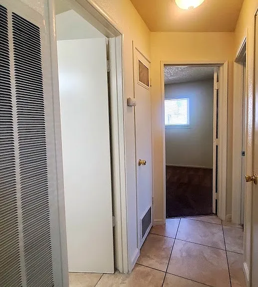 2030 E Ashcroft Ave #B — Photo 4