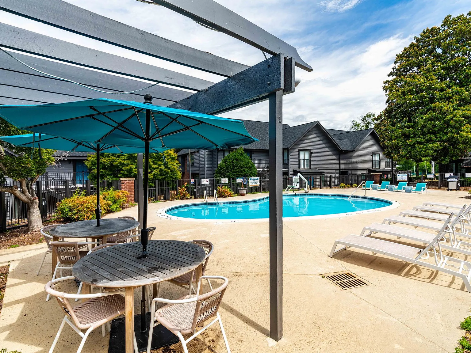 The District at North Hills — Photo 2