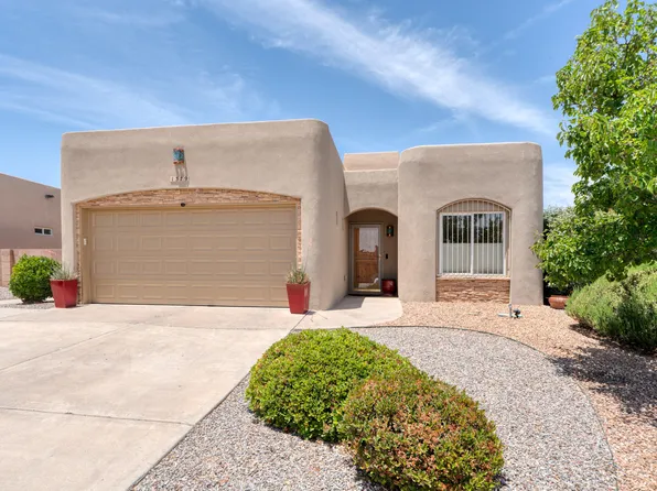 1379 Tiffany Ln SE, Rio Rancho, NM 87124