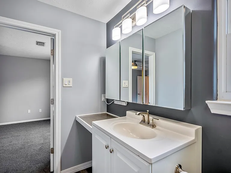 2923 Goldspring Ln — Photo 26