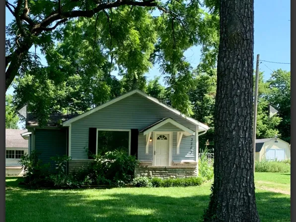 3203 W Harrison Street, Springfield, MO 65802