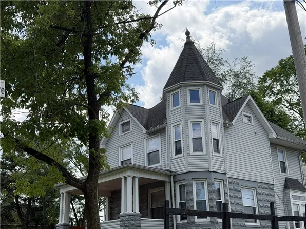 406 Prindle St, Sharon, PA 16146