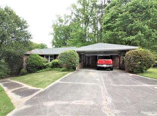 2271 Clairmont Rd NE, Atlanta, GA 30329